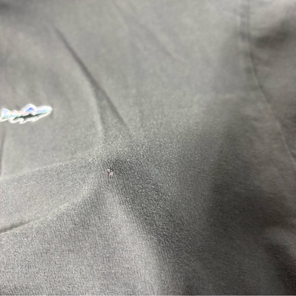 Patagonia Men's Polo Trout Fitz Roy Gray Short Sleeve Organic Cotton Large FLAW - Picture 4 of 11